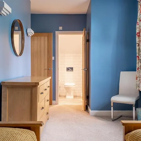 Home Farmhouse Feriehus Rusland