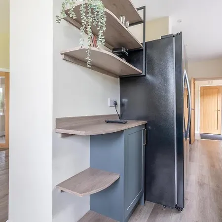 Home Farmhouse Rusland